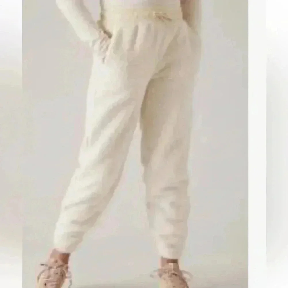 Athleta girl so toasty joggers